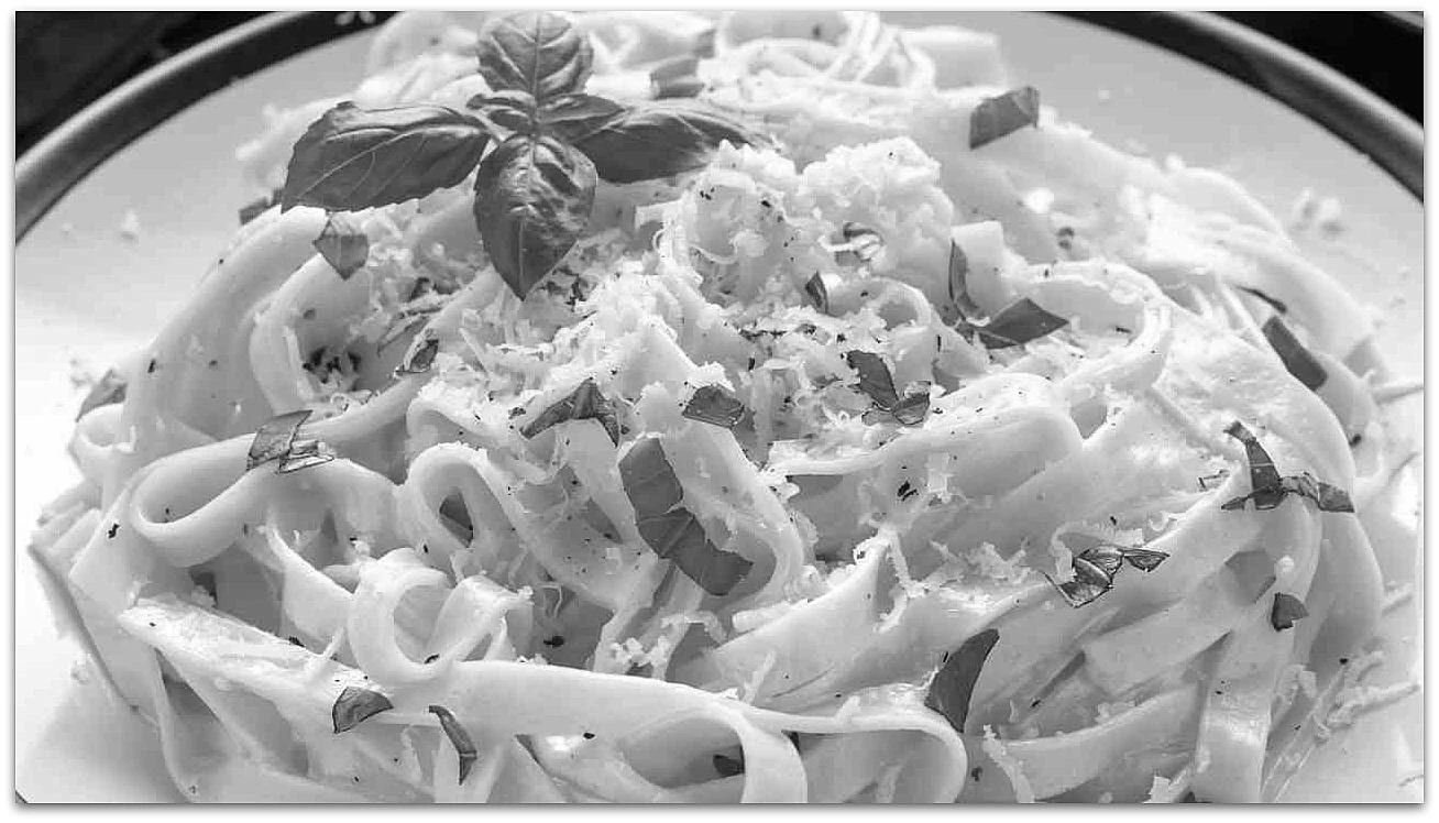 Иллюстрация к книге — Не будите спящие секреты [i_010.webp]