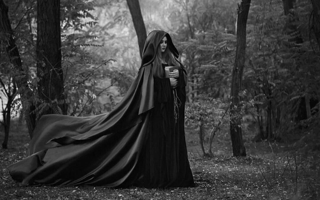 Иллюстрация к книге — Тайна тосканской ведьмы [i_008.webp]