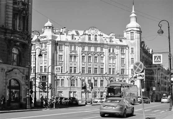 Иллюстрация к книге — Петербург манящий [Старые тайны, уютные уголки, сладости из детства] [i_028.webp]