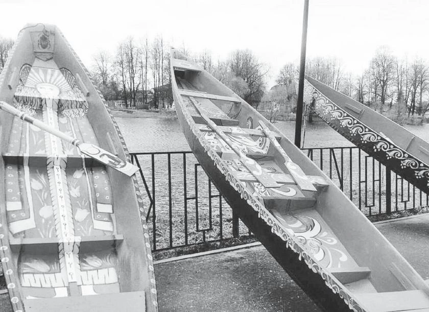 Иллюстрация к книге — Потаённая Россия. От блинов до ухи: путешествие за рецептами и тайнами старых городов [i_017.webp]