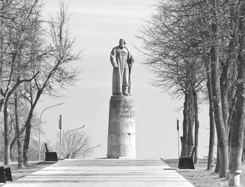 Иллюстрация к книге — Потаённая Россия. От блинов до ухи: путешествие за рецептами и тайнами старых городов [i_087.webp]