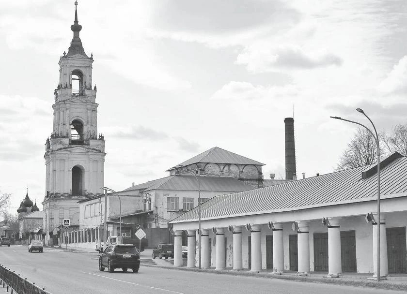 Иллюстрация к книге — Потаённая Россия. От блинов до ухи: путешествие за рецептами и тайнами старых городов [i_108.webp]