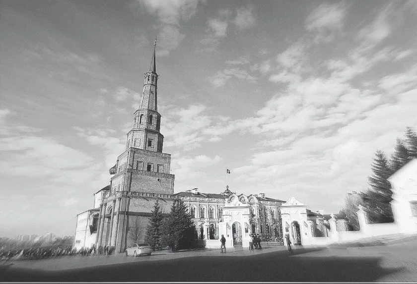 Иллюстрация к книге — Потаённая Россия. От блинов до ухи: путешествие за рецептами и тайнами старых городов [i_142.webp]