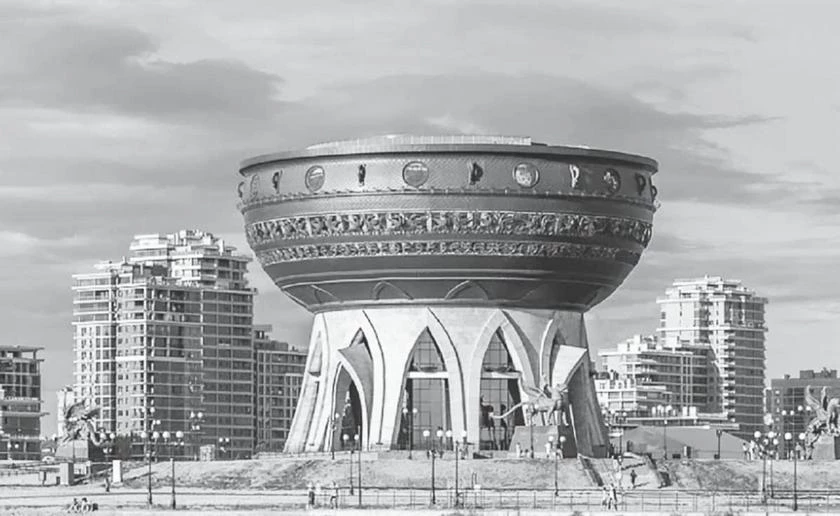 Иллюстрация к книге — Потаённая Россия. От блинов до ухи: путешествие за рецептами и тайнами старых городов [i_160.webp]