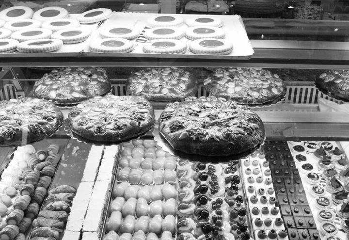 Иллюстрация к книге — Трюфельные сказки Италии. Путешествие за новыми историями и блюдами [i_017.webp]