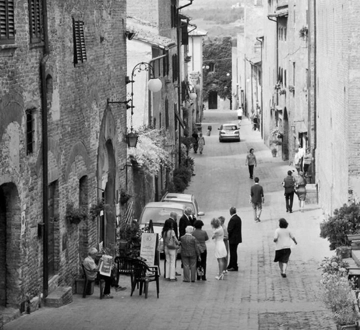 Иллюстрация к книге — Трюфельные сказки Италии. Путешествие за новыми историями и блюдами [i_037.webp]