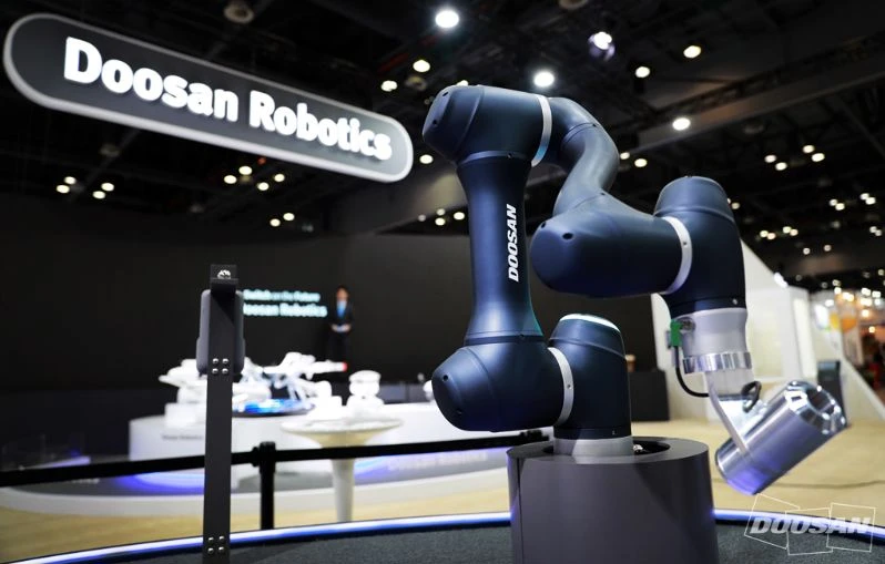 Иллюстрация к книге — Роботы [book-illustration-32.webp]