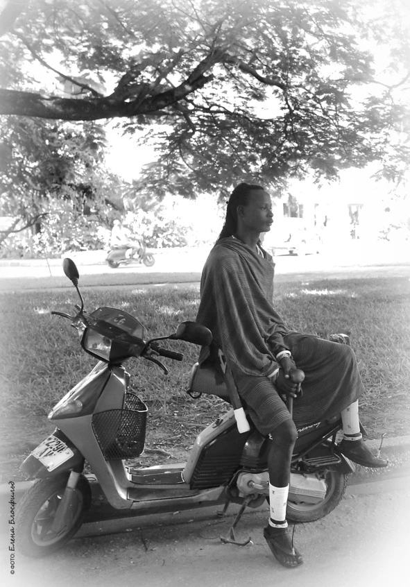 Иллюстрация к книге — Танзания без тормозов, или Вынос мозга по-африкански. Записки путешественника [book-illustration-21.webp]