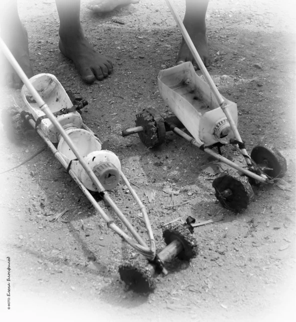 Иллюстрация к книге — Танзания без тормозов, или Вынос мозга по-африкански. Записки путешественника [book-illustration-6.webp]