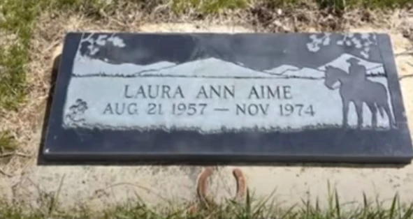 Иллюстрация к книге — Тед. Настоящая история самого знаменитого серийного убийцы Америки. Книга I [book-illustration-42.webp]