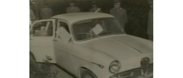 Иллюстрация к книге — Сыны Сэма. Убийцы влюбленных парочек [book-illustration-153.webp]