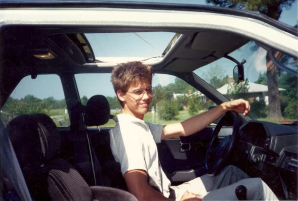 Иллюстрация к книге — Сыны Сэма. Убийцы влюбленных парочек [book-illustration-71.webp]