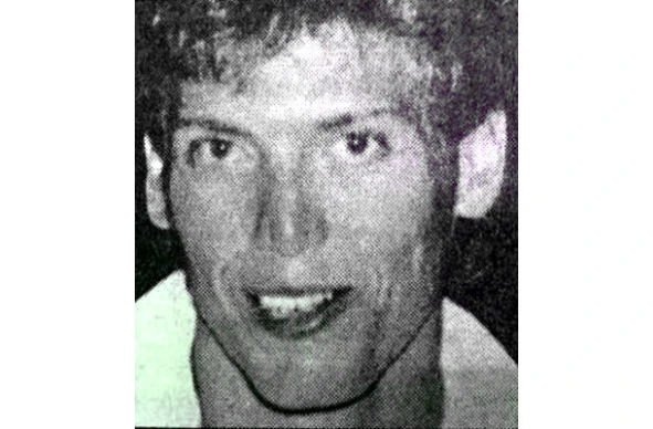 Иллюстрация к книге — Сыны Сэма. Убийцы влюбленных парочек [book-illustration-75.webp]