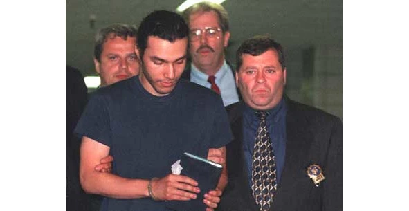 Иллюстрация к книге — Криминальные очерки. Книга 4 [book-illustration-38.webp]