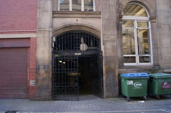 Иллюстрация к книге — Криминальные очерки. Книга II [book-illustration-25.webp]