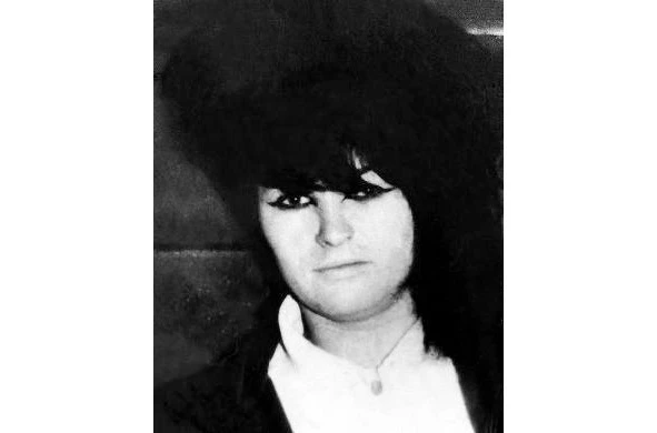 Иллюстрация к книге — Раздеватель. Хаммерсмитские убийства [book-illustration-47.webp]