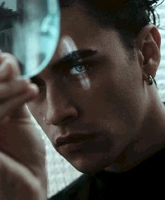 Иллюстрация к книге — Жестокий развод [book-illustration-5.webp]