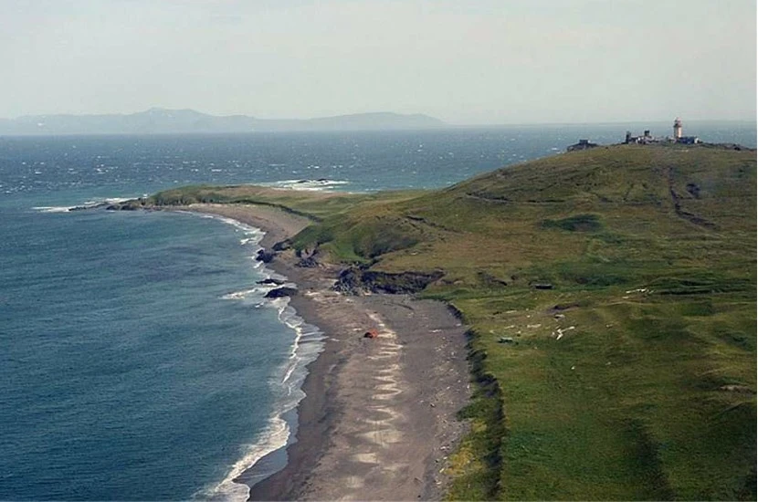 Иллюстрация к книге — Живые! Помните погибших моряков! Книга 1 [book-illustration-49.webp]