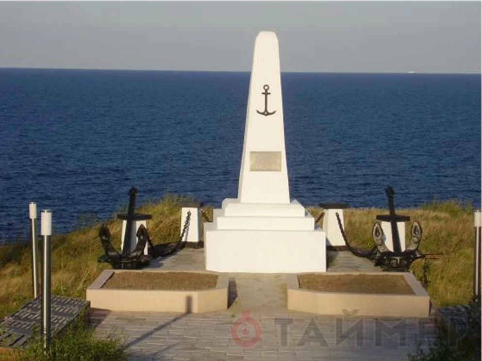 Иллюстрация к книге — Живые! Помните погибших моряков! Книга 2 [book-illustration-18.webp]