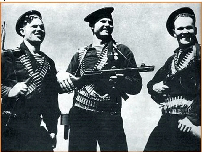 Иллюстрация к книге — Живые! Помните погибших моряков! Книга 2 [book-illustration-40.webp]