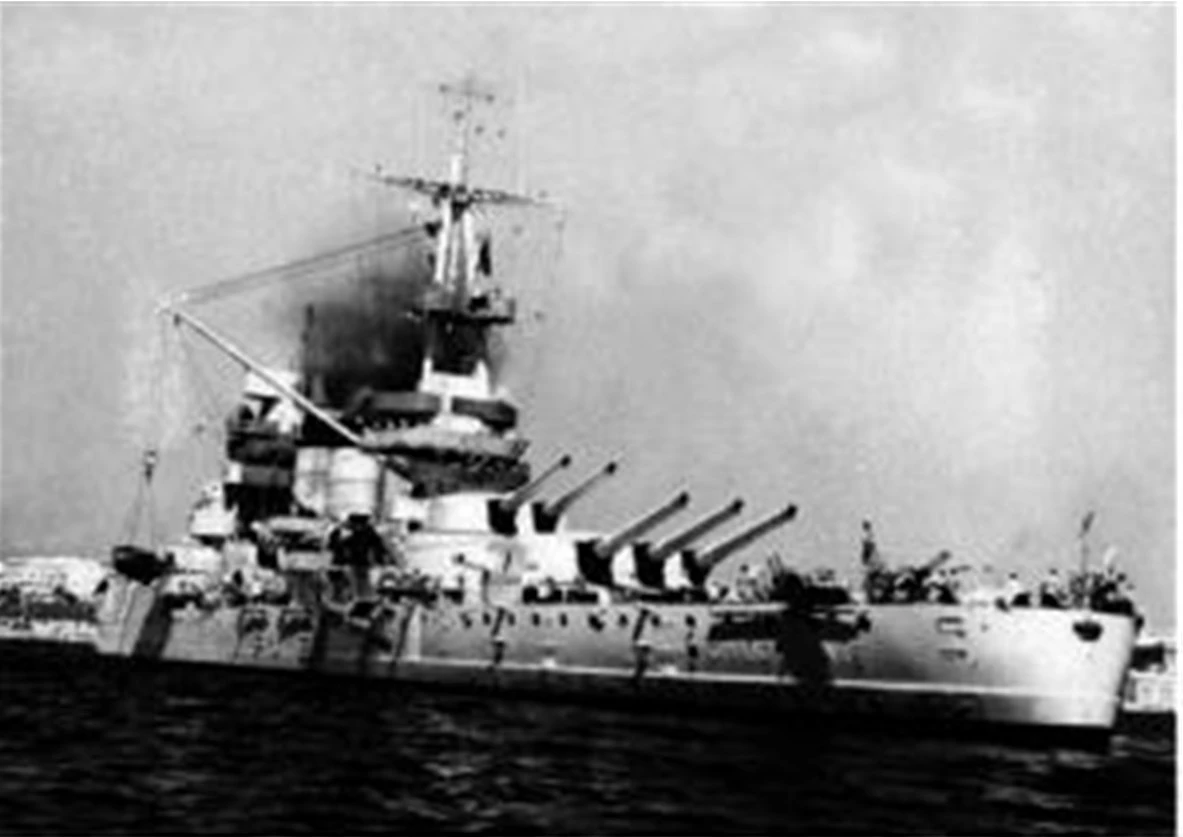 Иллюстрация к книге — Живые! Помните погибших моряков! Книга 2 [book-illustration-69.webp]