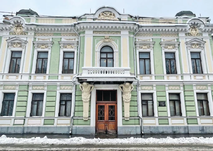 Иллюстрация к книге — Галерея Москва. Шедевры знаменитых мастеров на улицах столицы [book-illustration-103.webp]
