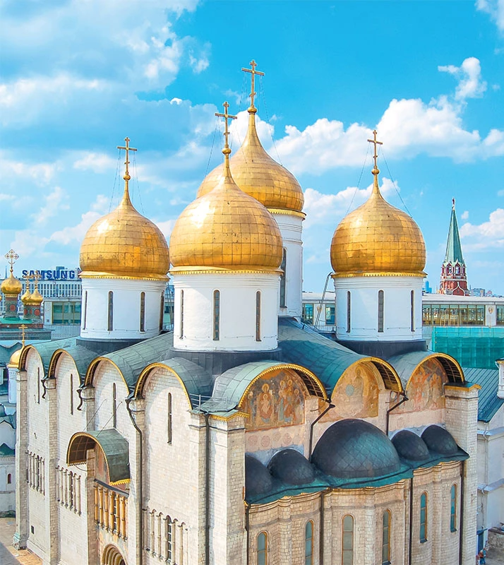 Иллюстрация к книге — Галерея Москва. Шедевры знаменитых мастеров на улицах столицы [book-illustration-281.webp]